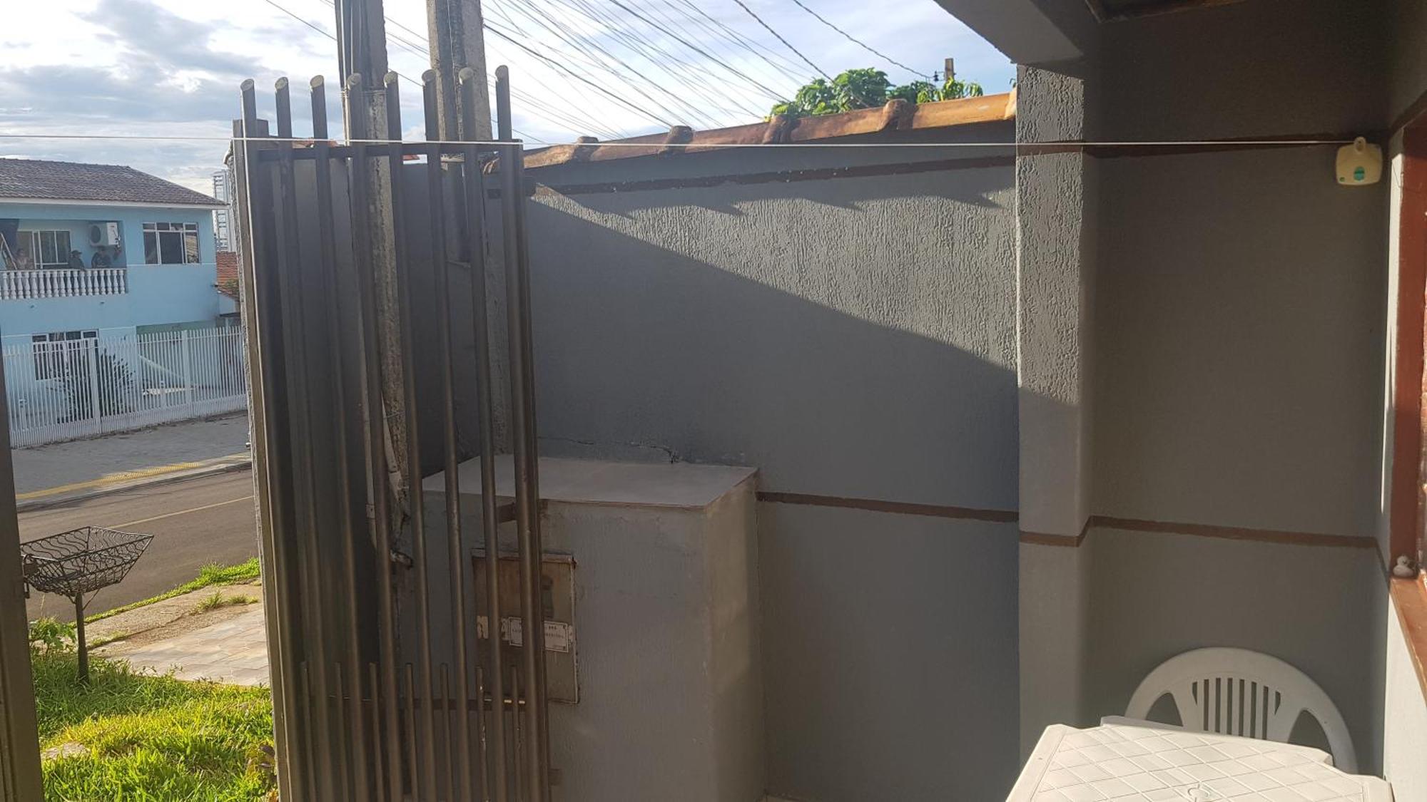 Casa No Centro De Foz! Ar-Condicionado, Smart Tv, Wi-Fi, Cozinha, Ventilador E 4 Camas Apartamento Foz do Iguaçu Exterior foto