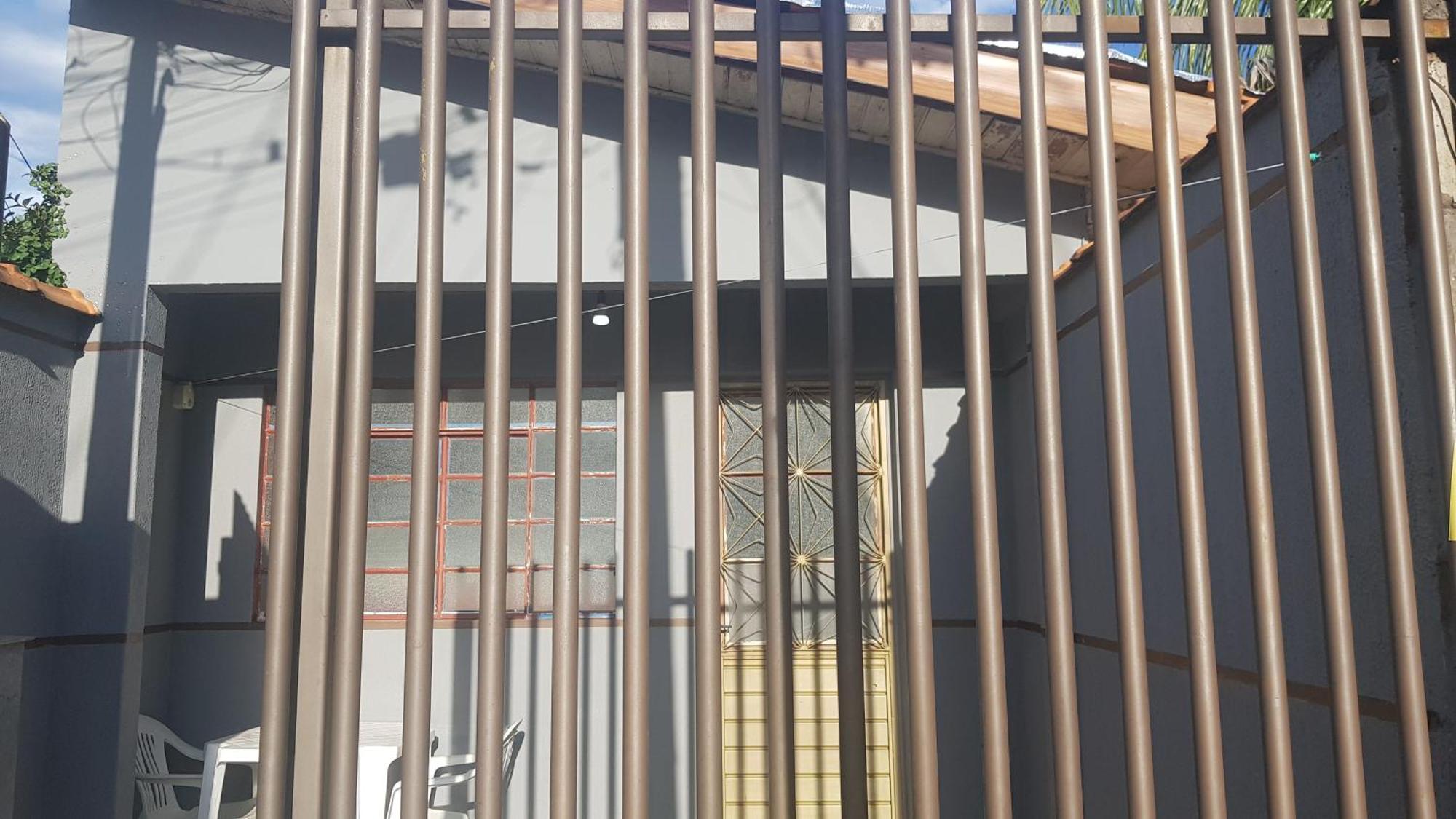 Casa No Centro De Foz! Ar-Condicionado, Smart Tv, Wi-Fi, Cozinha, Ventilador E 4 Camas Apartamento Foz do Iguaçu Exterior foto