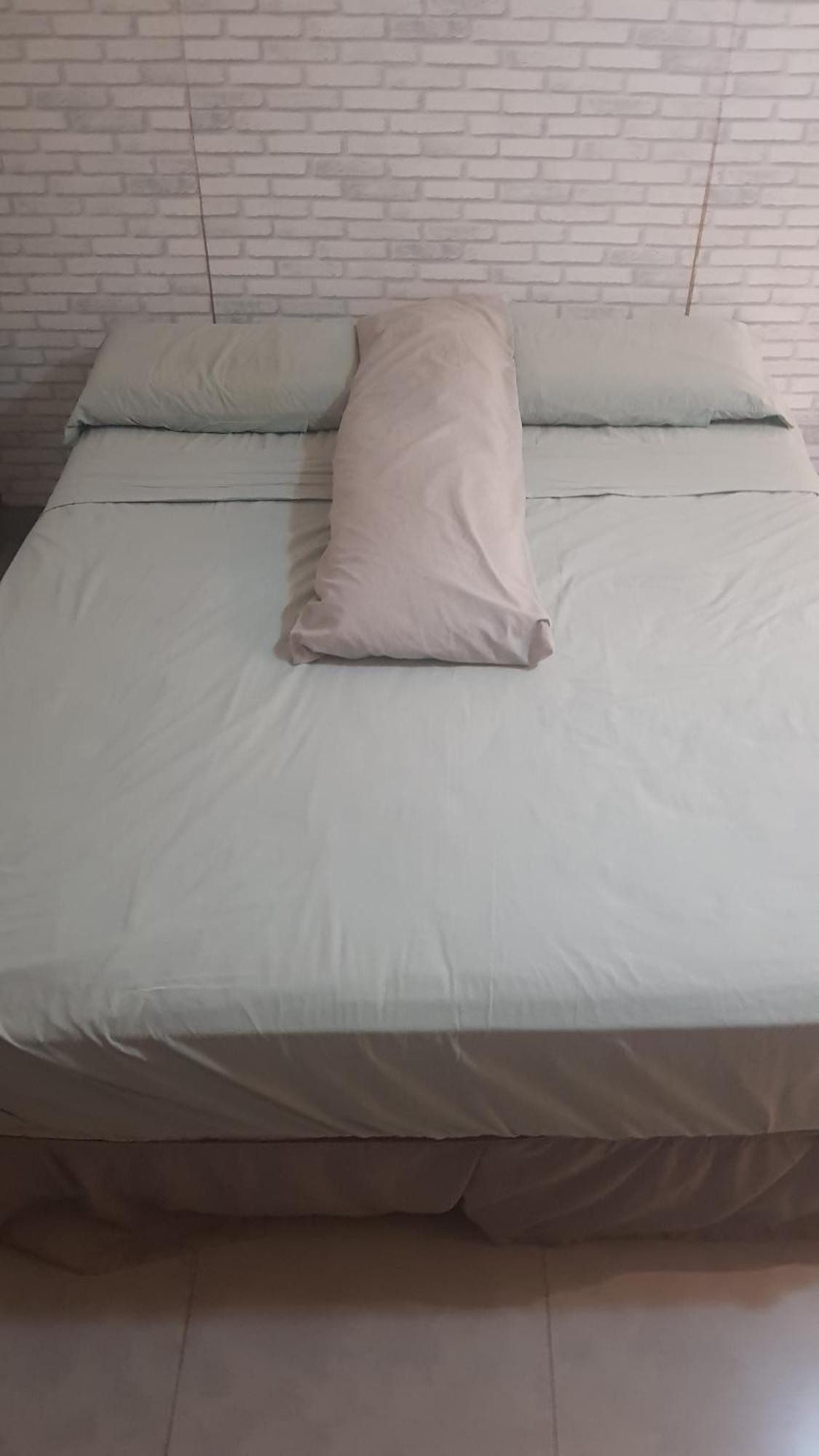 Casa No Centro De Foz! Ar-Condicionado, Smart Tv, Wi-Fi, Cozinha, Ventilador E 4 Camas Apartamento Foz do Iguaçu Exterior foto